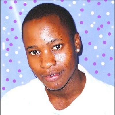 Architect technologist, engineer technologist are my proffesions.. also am a down to earth dude..if you wana know me more just hala back.