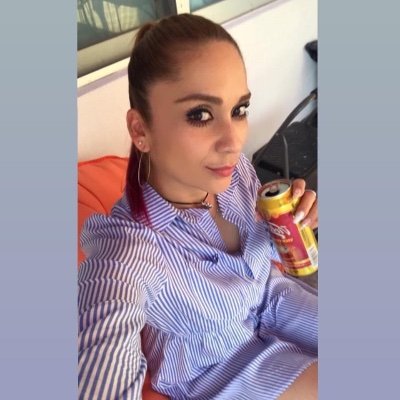 bY_Vky's profile picture. No duermas para descansar, duerme para soñar, que los sueños estan para cumplirse!