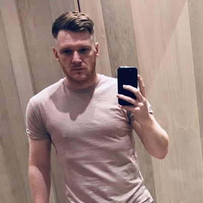 StuJones3k's profile picture. Living the dream!