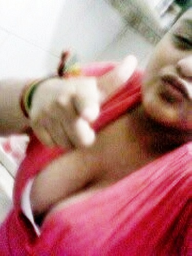 Feliz , Ousada & Filha de Deus!!
Perguntae?? http://t.co/73SuvtYUHz :]