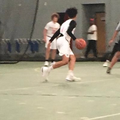 Louden__'s profile picture. John Louden C/O~’23 6’3 ,170 forward 🏀 Team Loaded 👹 3.8 GPA God is a blessing 🙏 . young hungry underrated killer ✍🏽😤