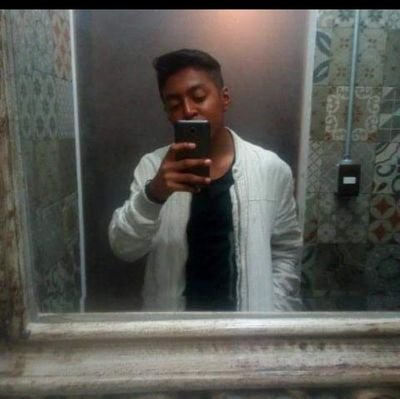 IpzamA's profile picture. 🦈