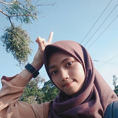 Panda18Raa's profile picture. 