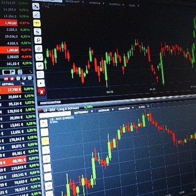 Forex Trader. Not a signal service. Not giving advice. Trading forex carries a HIGH LEVEL OF RISK, and isn´t suitable for all investors. Dont Trade This At Home