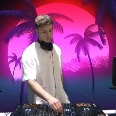 Jamieee_Smith's profile picture. Snapchat: smithjamie Instagram: Jamie Smith