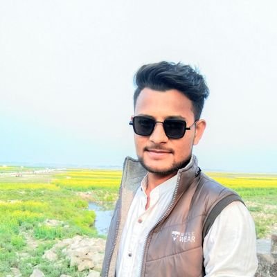 सबसे पहले:-एक सामान्य भारतीय,
प्रेरणास्रोत:- @safinhasan_ips
लक्ष्य:-🚔नौकरशाह बनने की #ips
🕉️:- #ahir
#शीलम्_परम्_भूषणम्
🎓:- #allahabaduniversity #isdc