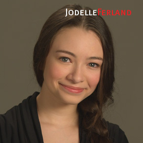 SilentJodelle's profile picture. Yeah. I'm the creepy girl from that one movie you saw.