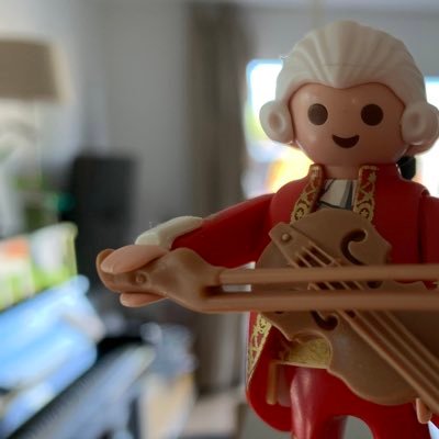 CologneJan's profile picture. Came to composing due to corona-crisis. Doing things that i love...scoring to picture, rescoring movie-scenes and doing original scores for everything i can get