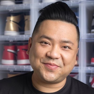 @RunTheBurbs on @CBCgem and @hulu | Kimchee on @KimsConvenience | LOL: 🇨🇦 on Prime Video | Comedian/Improviser | Dad | Sneakers❤️ | IG: @andrewphung | 🦃🦃🌮