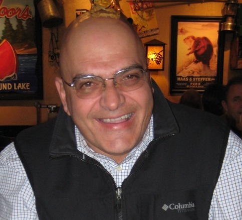 dntzimas's profile picture. 