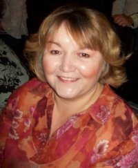 50 something, married, 2 sons, work as medical secretary, addressing my obesity!  Love Eagles music, Talon, Desperado Live etc.
