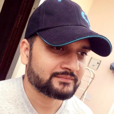 dvsingh9's profile picture. Programmer