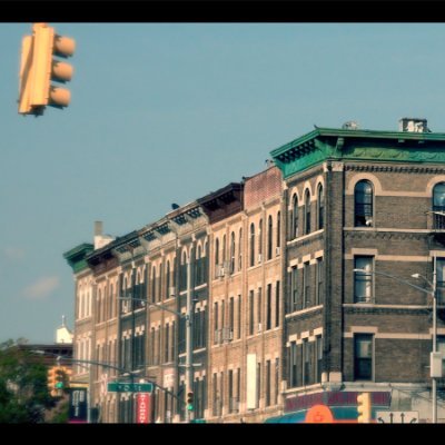 Tweets about indie film, art, and positivity.