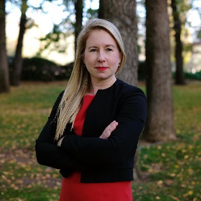 Director at @wattadvocacy. Interested in solving climate, health, disability and aged care issues.
Not ABC journo Louise Yaxley