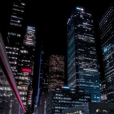 Notrevelantt's profile picture. Using Twitter as a bookmarker.