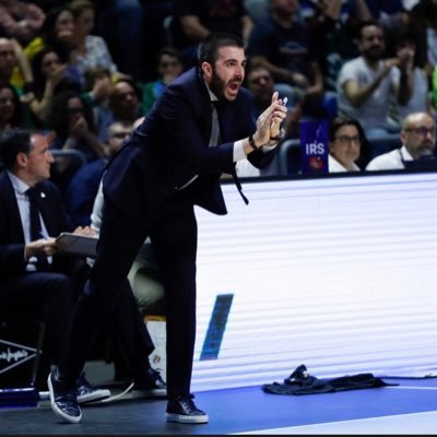 Entrenador Ayudante del REAL MADRID de BALONCESTO. Catalunya-Madrid-Extremadura