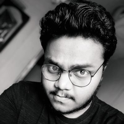 deviltksdebu's profile picture. born to express not to impress..😎😎