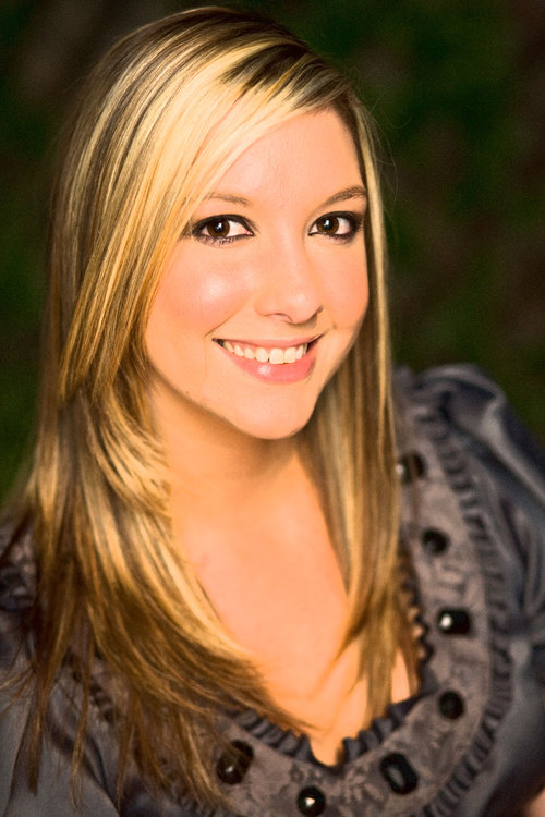 gabsSavetheDate's profile picture. professional wedding consultant and all-around happy person