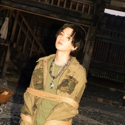 minyoongisssi's profile picture. Life is a word that sometimes you cannot say
And ash is the thing that someday we all should be