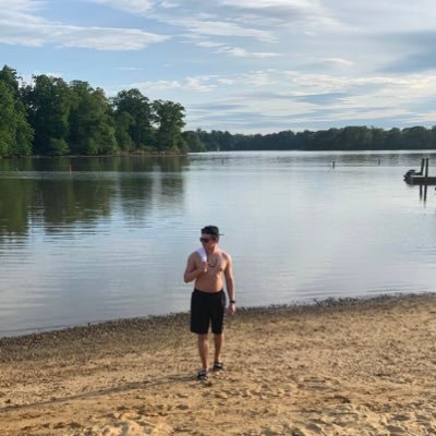 Sc: Philipud_17. Aquarius. Cars and fitness are basically my only hobbies 🤷🏼♂️ deleted my last account forgot my password