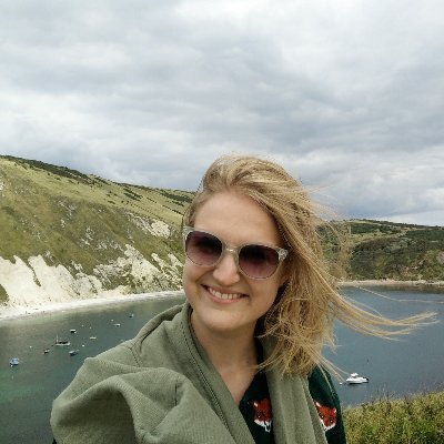 A UK based millennial interviewing those who have achieved #financialindependence #FIRE. Aiming to reach FI, live life with more freedom and enjoy the journey.