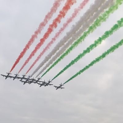 LoreDeltaBravo's profile picture. Con la testa tra le nuvole.