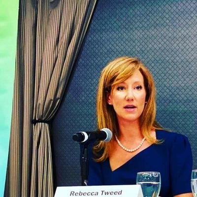 Political Strategist. Boss. Communicator. Wife. Runner. Yogi. Sports fan. Recovering perfectionist.