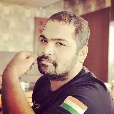 RahulSharma7779's profile picture. TIME IS POWERFUL ✊✊