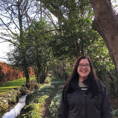Hello, wave & a smile! I enjoy working hard and having fun sharing foodie delights, indie music and things that amuse or interest me