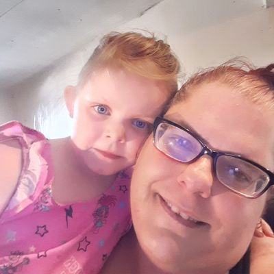I am a mom a nana and a wife who loves everything 🌈🌈