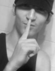 ixleechen's profile picture. 風有約 花不誤 歲月如此 永不相負

Wechat: AlexLevi