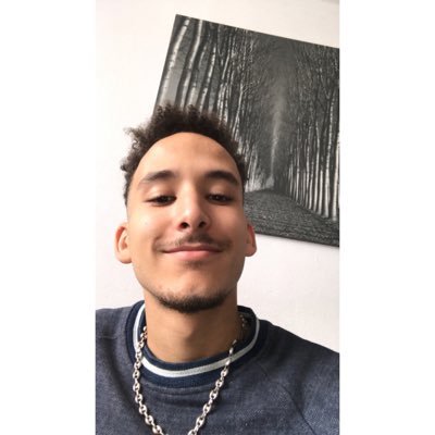 Professeur d’EPS // émancipation // athlé 🏃🏽♂️ Movie 👀 et rapFR-