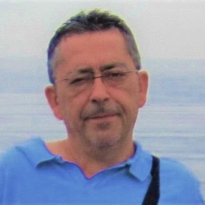 Profesor de Economía Aplicada. Universidade de Santiago de Compostela