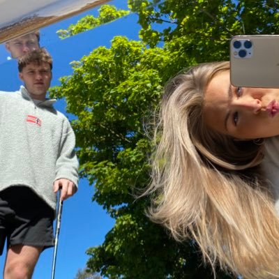 KatieCarson5's profile picture. 