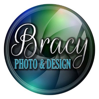 Dunkirk, NY. 📸 Specializing in Professional Photography, Graphic Design, and various other creative endeavors.