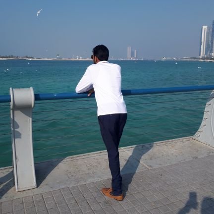 MainTahir15's profile picture. love is life