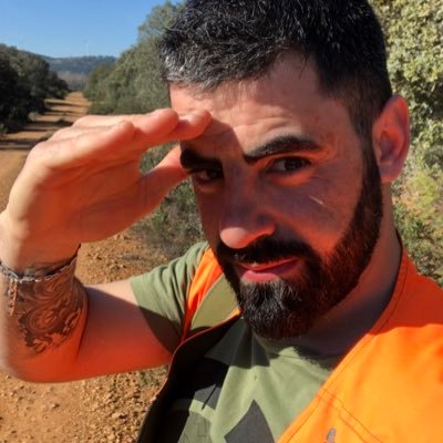 rutres's profile picture. El lobo nunca trabajará para el circo. RESILIENCIA