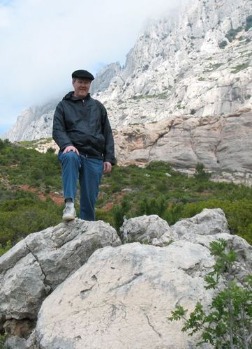 wfennie's profile picture. Information professional, translator, writer