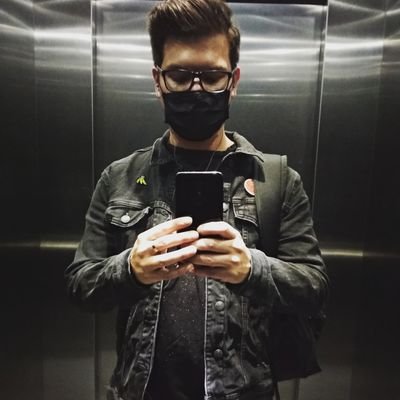 roberto_lopez33's profile picture. Latino-Mexicano, ingeniero y poeta de ocasión