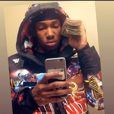 #Otb💰🦏 OnlyTheBrothers🖤OnThatBag
EatOrGetAte(StackOrStarve)🍴💵