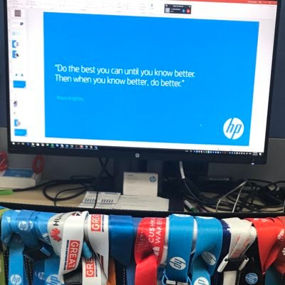 🌹CX, customer obsession & growth mindset passionate, positive & curious, loves Barcelona, family & friends. Still #Learning @hp. Opinions expressed my own.🌹