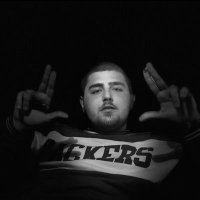 RebutColin's profile picture. 