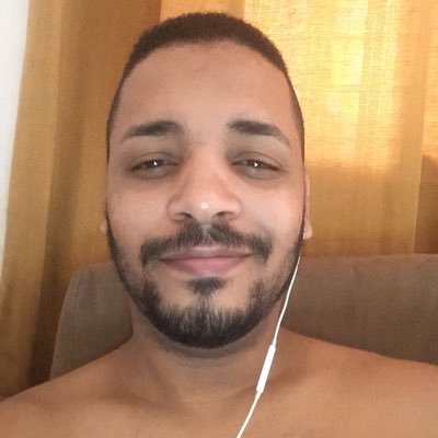 robsonluizMS's profile picture. 🇧🇷 Patriota | Conservador não tem ideologia, tem valores. 👩‍❤️‍👨Casado ❤️Jesus #Blessed #Flamengo🖤❤️