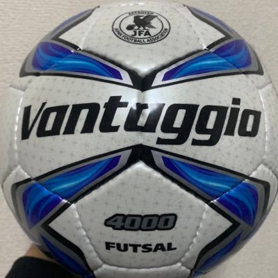 走れるデブを売りに楽しくフットサルやってます。ポジションはゴレイロときどきフィールド。2021年シーズンより競技復帰。最下層リーグから奮闘中