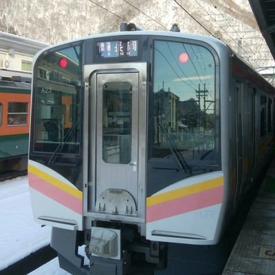 アイコンがE129系ですが新潟県民や上越線の沿線ではありません。
ちなみに西武沿線です。
YouTubeもやっていますのでもしよければチャンネル登録をお願いします。
なお、動画編集の愚痴とかもツイートします。