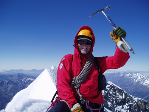 I enjoy the outdoors and have been instructing & guiding since 1970. Calluna, self-catering (https://t.co/DA8VXlJeqB). Get in touch 01397 700451