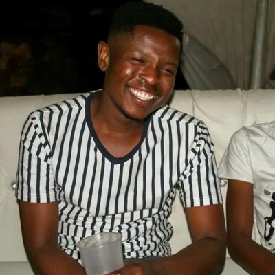 Mlu_KaMgwezani's profile picture. |TUT Alumni🏛 |Recreation management graduate🎓📚| Gemini ♊️ | Mfana KaGogo🌹❤| Deep House Music🎼|Orlando Pirates☠️| Sapiosexual😍
