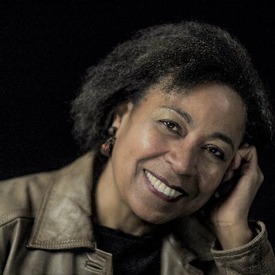 Writer / écrivaine, alum @columbiajourn
#AMillionAunties #Caribbean #Caraïbe
https://t.co/0xckDRvq86