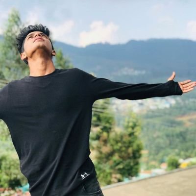தமிழன்🙏 #TelevisionBuff #SoftwareEngineer #LittleIntrovert #SocialMediaExtrovert #IJustSayWhatIThink #Nofilters #NeedMoreLoveAndFriends ❤️🤗