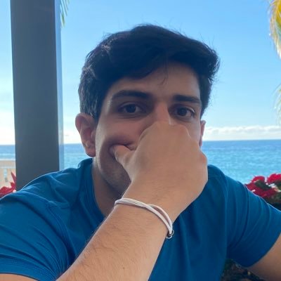 Ahuercarr's profile picture. Se menos de lo que tú sabes, pero más de lo que crees.